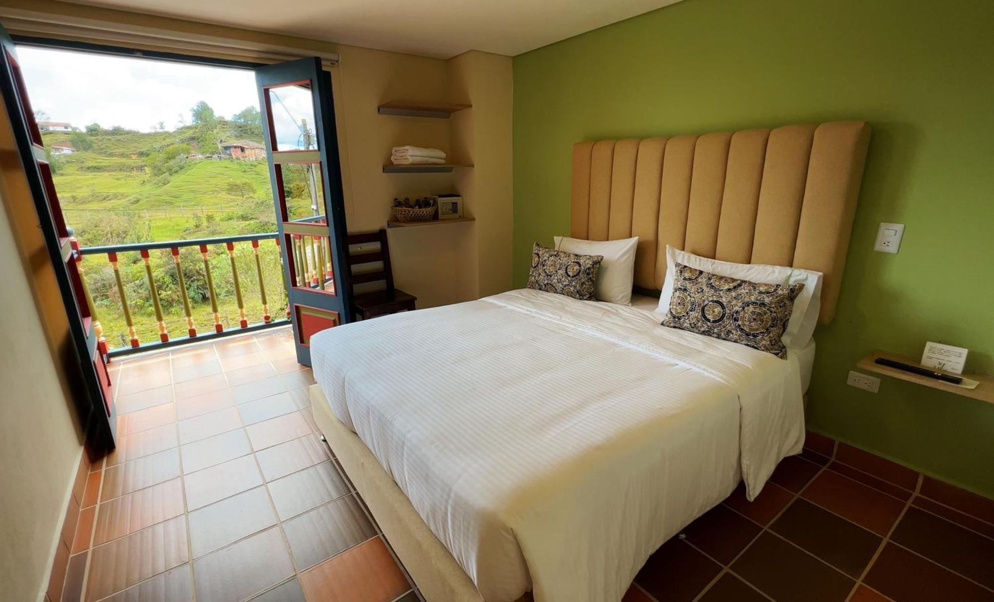 Ayenda Hotel Bambu Guatape Exterior photo